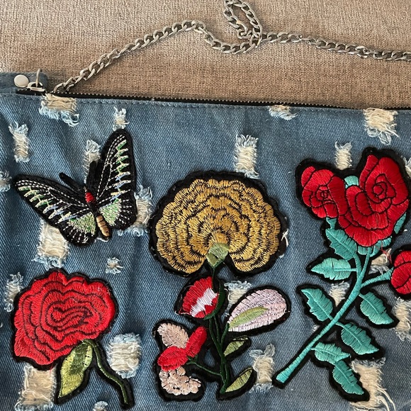 Crossbody bag - Picture 2 of 7